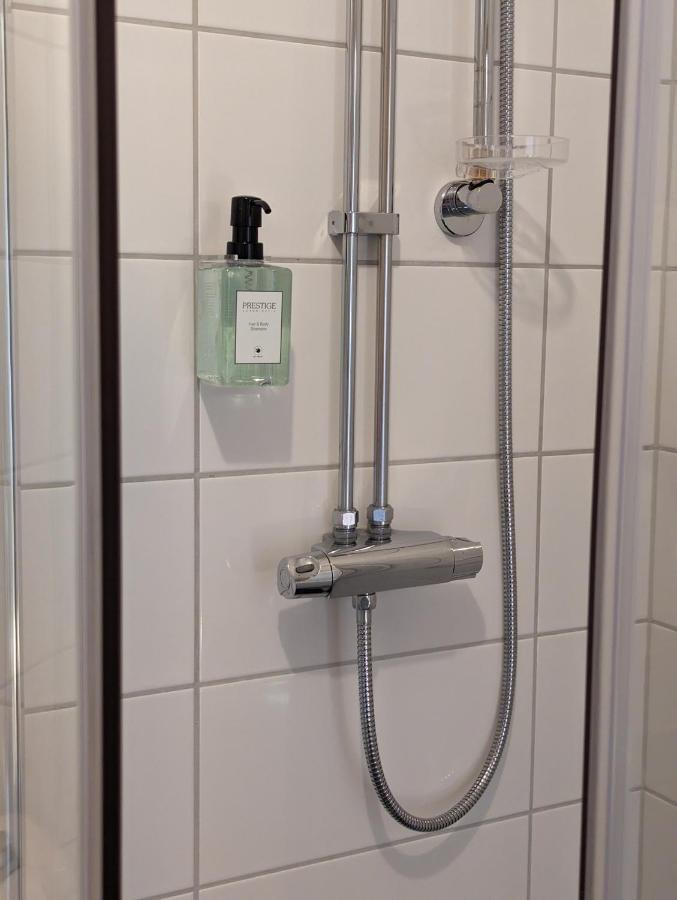 Hotell Bro Kristinehamn Extérieur photo