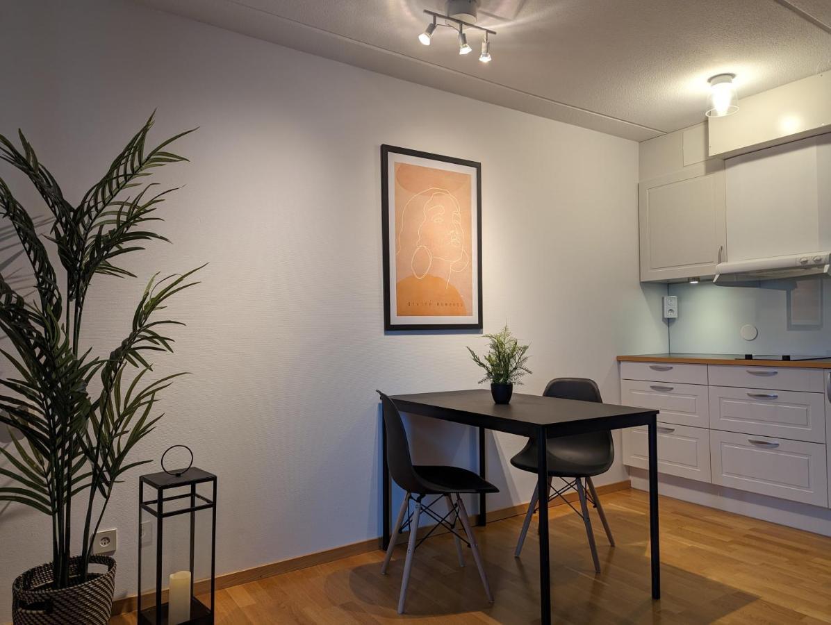 Hotell Bro Kristinehamn Extérieur photo